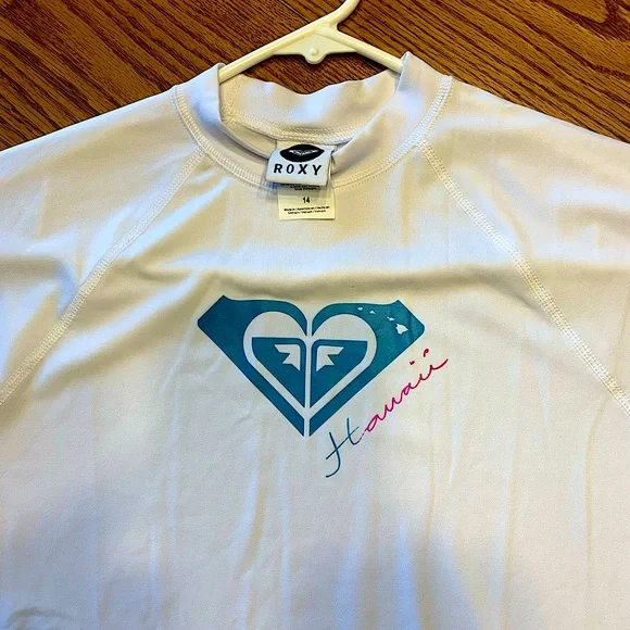 Roxy Rash Guard - Picture 2 of 2